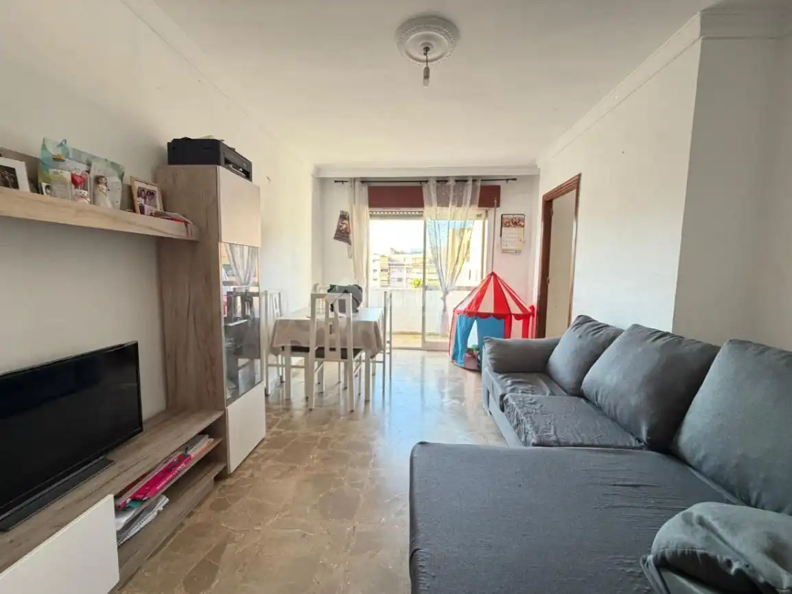 Sala d'estar de Pis en venda en Málaga amb Terrassa i Traster