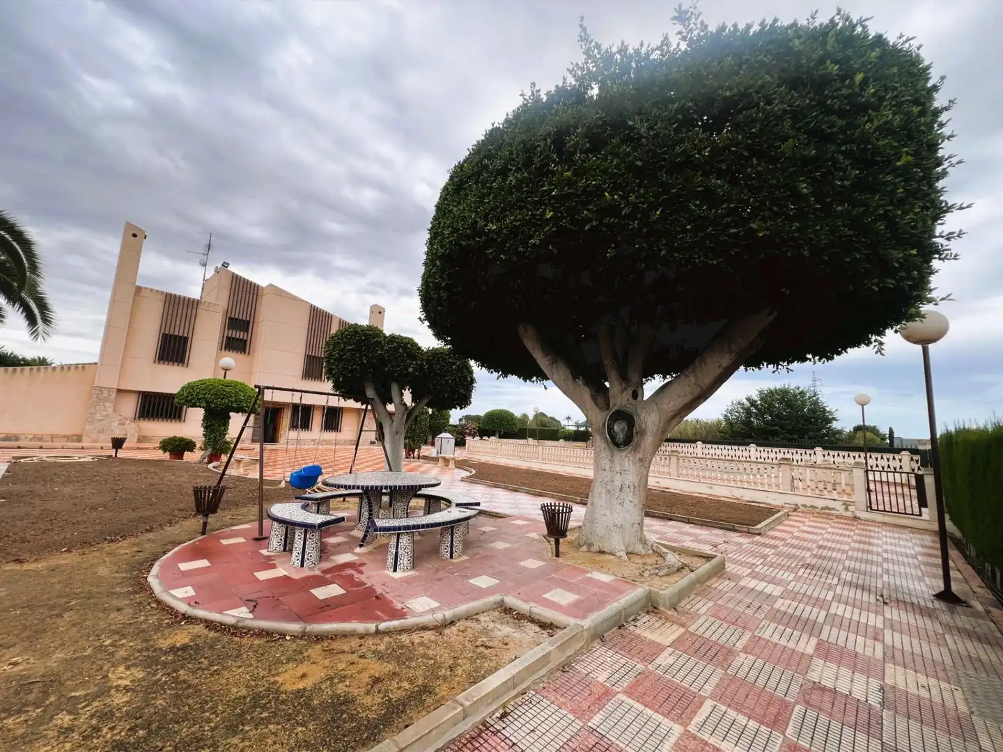 Jardí de Casa o xalet en venda en Elche / Elx amb Aire condicionat, Jardí privat i Terrassa