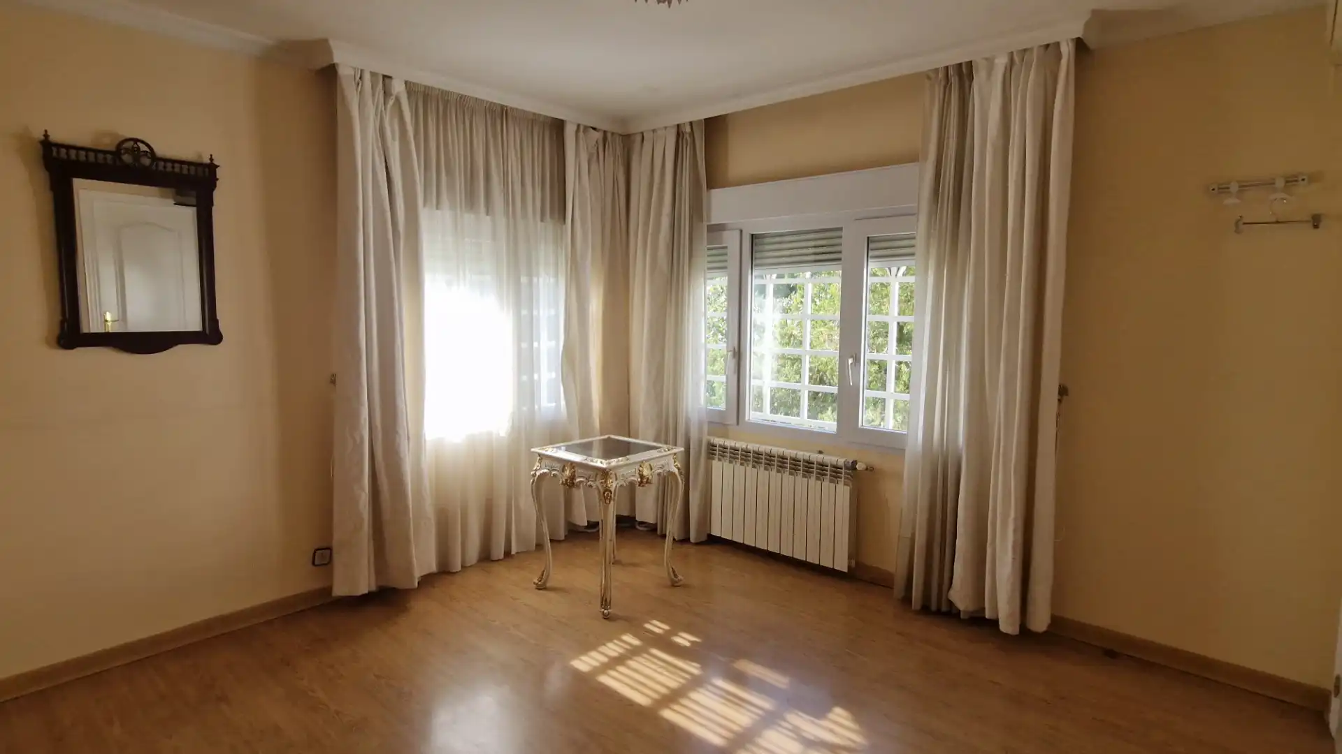 Habitación de Casa o chalet en venta en Villalbilla con Aire acondicionado, Calefacción y Jardín privado
