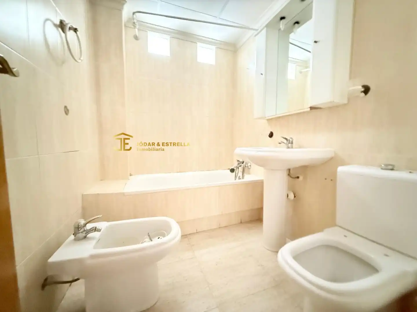 Bathroom of Apartments for sale in Lorca