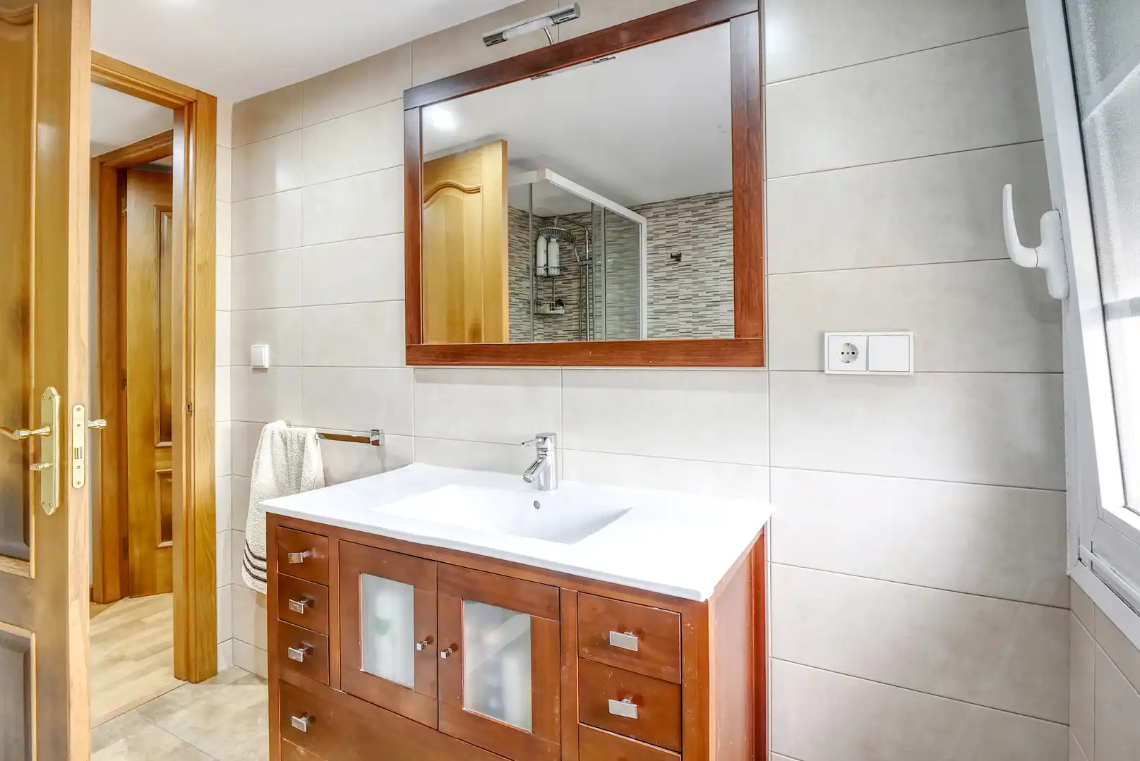 Bany de Casa o xalet en venda en Guitiriz amb Jardí privat, Moblat i Forn