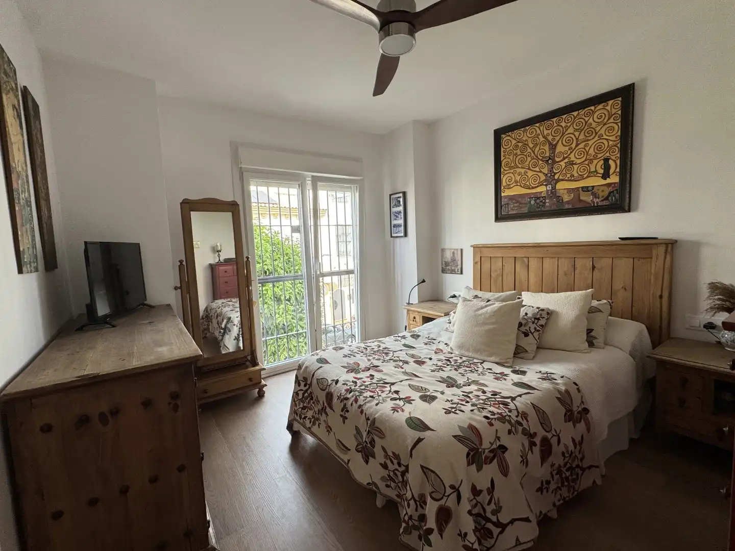 Habitación de Casa adosada en venta en Bormujos con Aire acondicionado, Terraza y Trastero