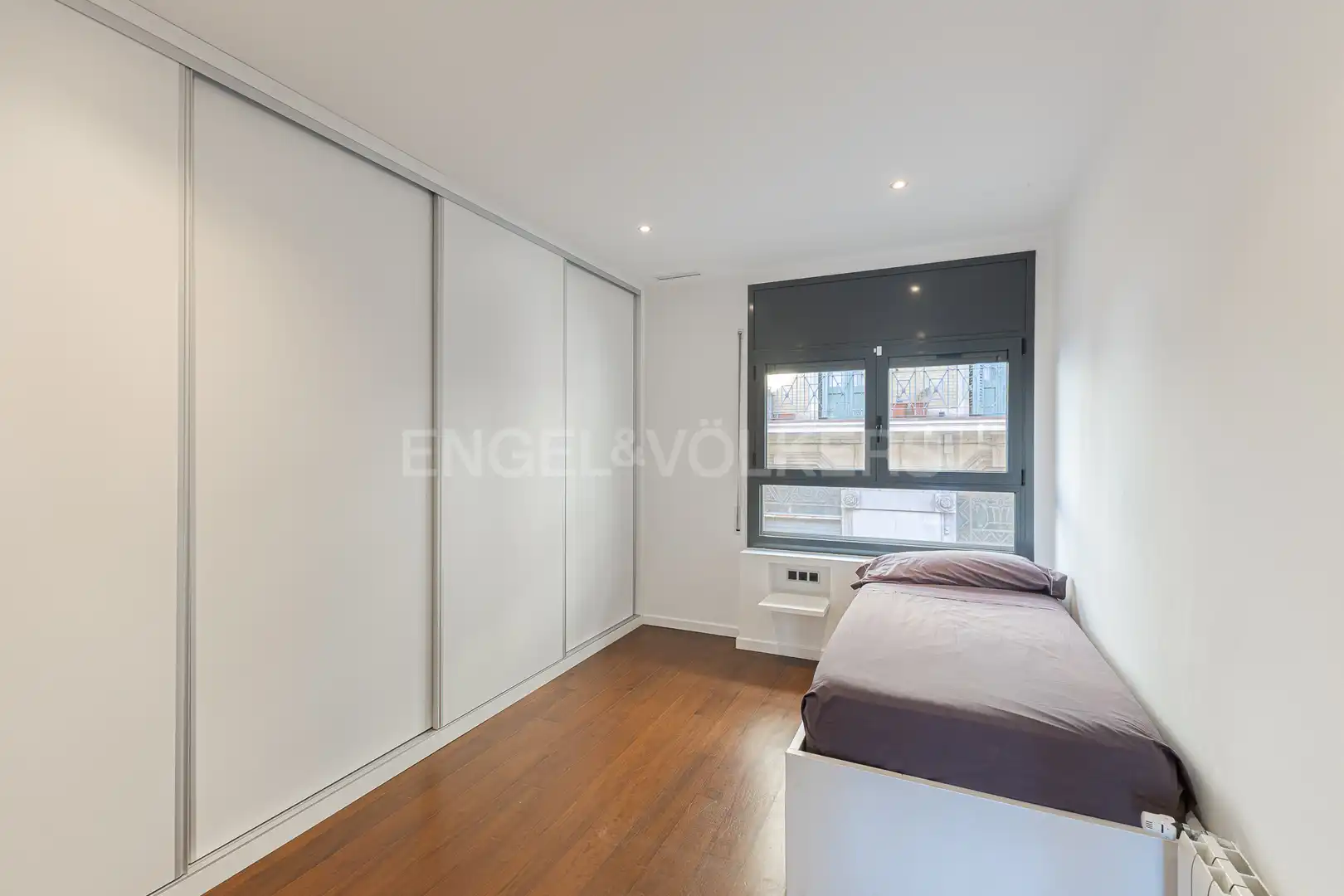 Bedroom of Houses for rent in Barcelona  with Air Conditioner, Heating and Private garden