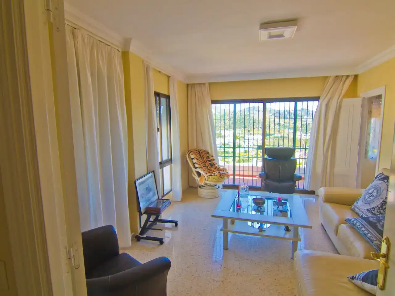 Sala de estar de Piso en venta en La Herradura