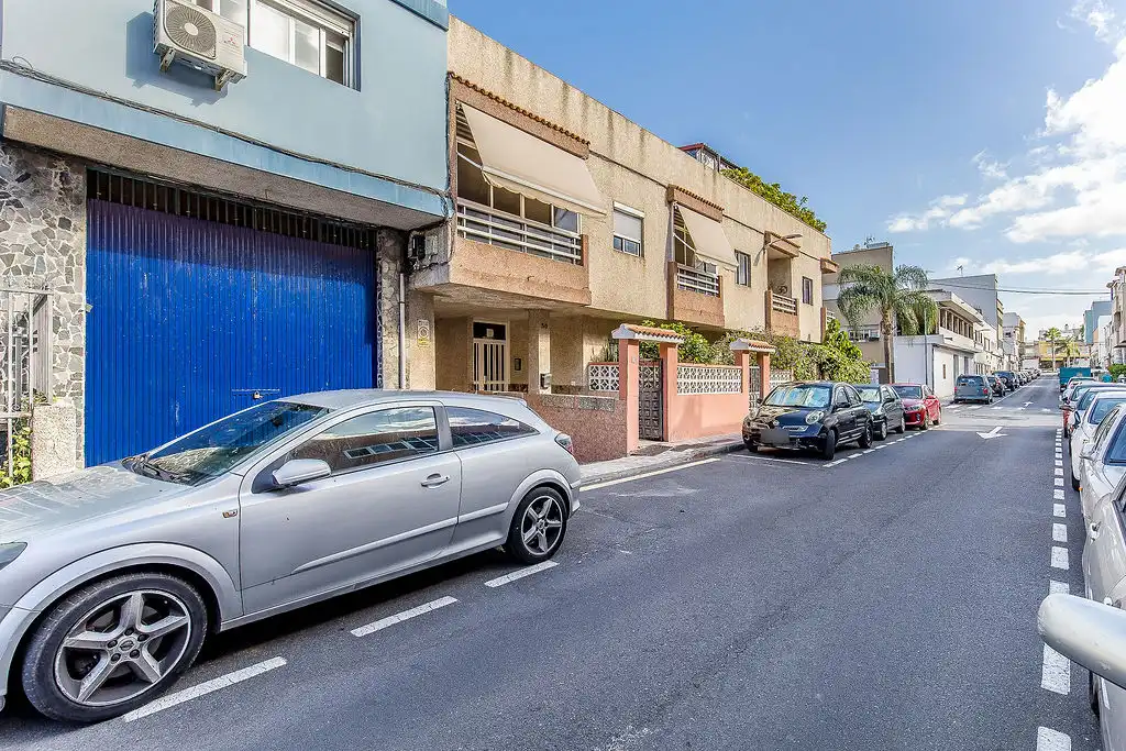 Vista exterior de Piso en venta en La Cuesta -Finca España
