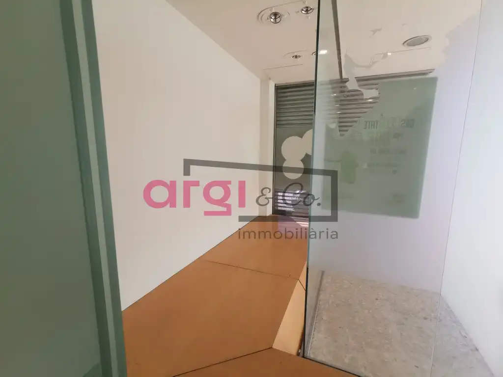 Local comercial de lloguer a La Roureda, imagen 12