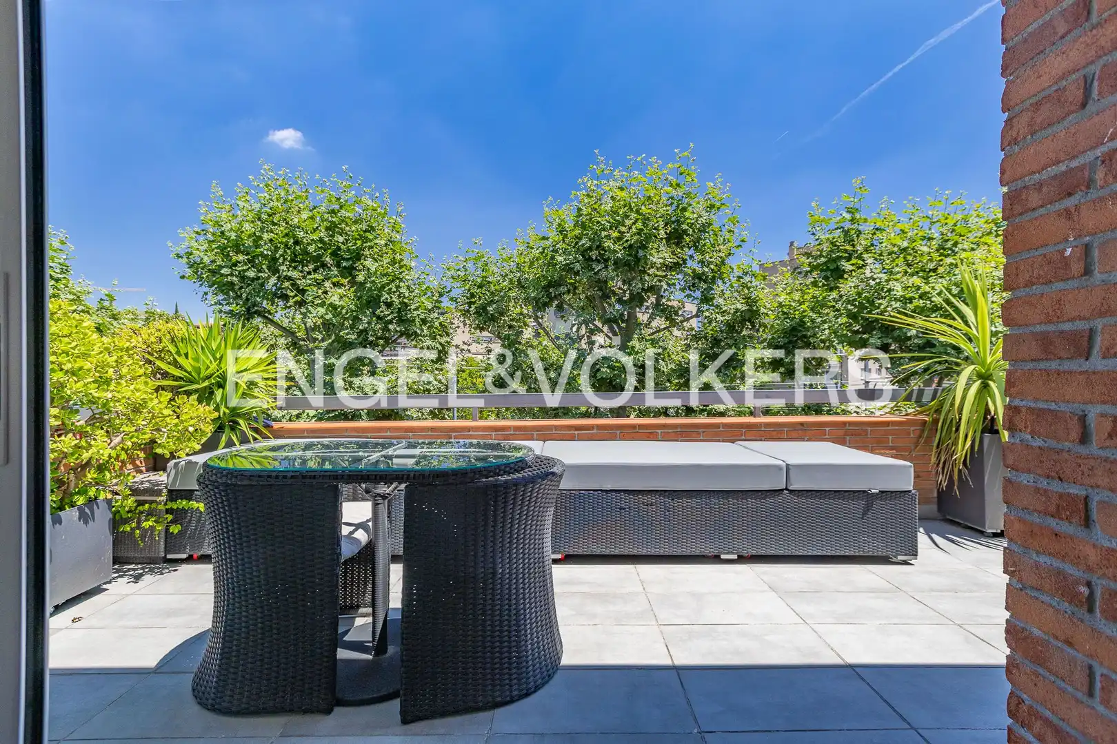 Terrassa de Àtic en venda en Sant Cugat del Vallès amb Calefacció, Jardí privat i Parquet