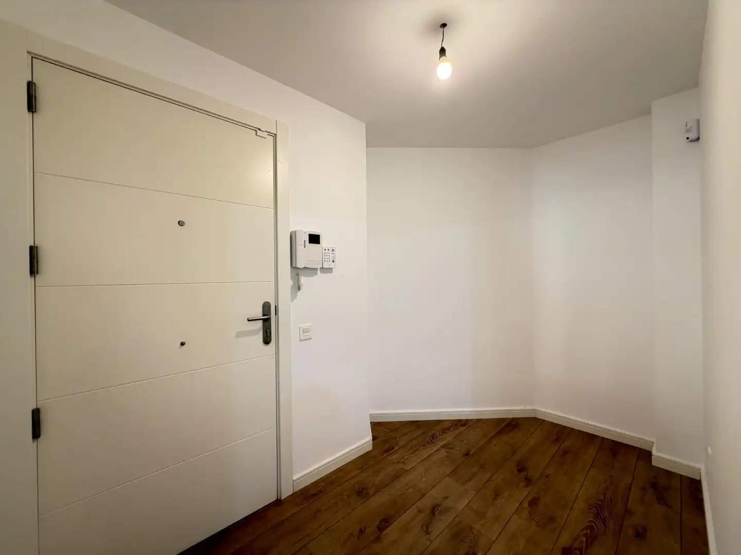 Piso en venta en Can Tintorer - Can Tries