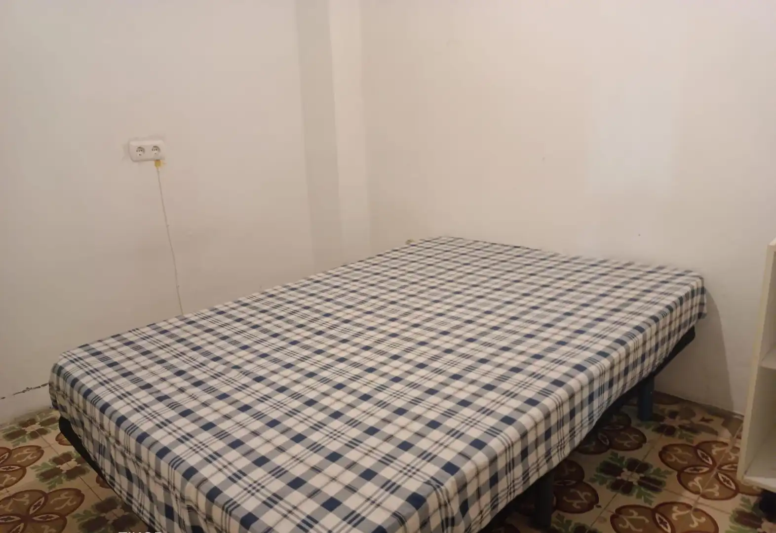 Habitación de Casa o chalet en venta en L'Alcúdia de Crespins con Terraza, Trastero y Amueblado