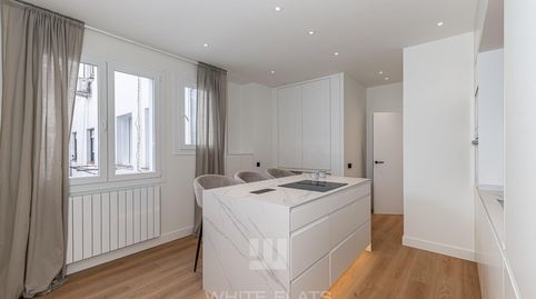 Foto 4 von Wohnung zum Verkauf in Niño Jesús, Madrid Capital