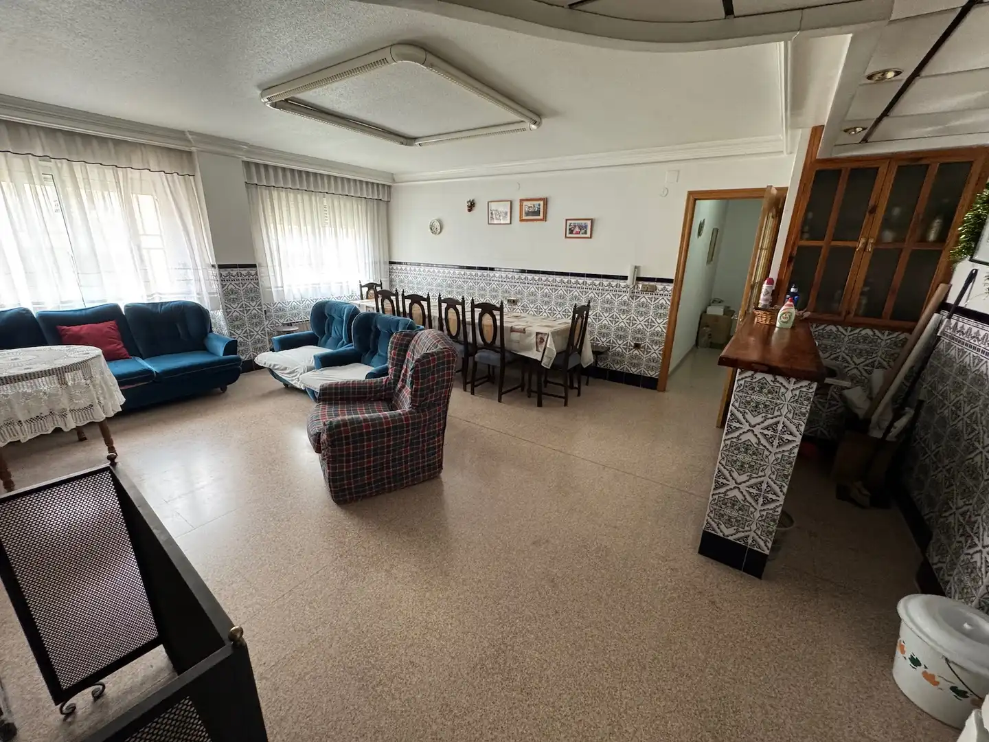 Sala d'estar de Casa adosada en venda en Villena amb Aire condicionat, Calefacció i Terrassa