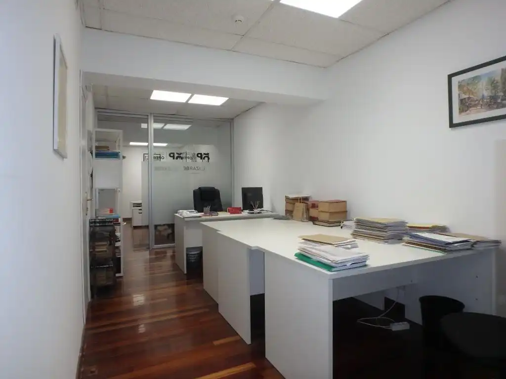 Office space with lift for sale in Casco Antiguo, imagen 9
