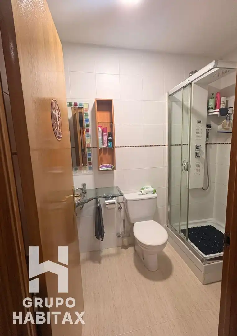Dúplex en venta en Calle BARBERA DEL VALLES, Can Clos - Pinetons