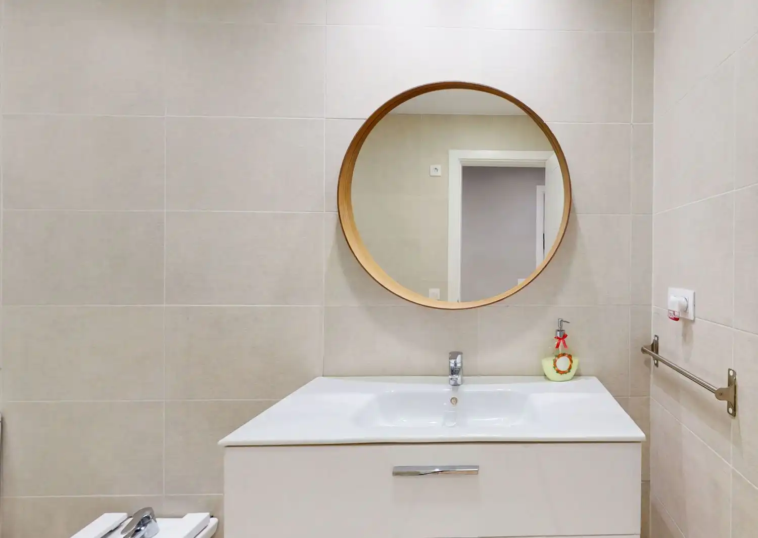 Baño de Piso en venta en Sevilla con Aire acondicionado y Calefacción