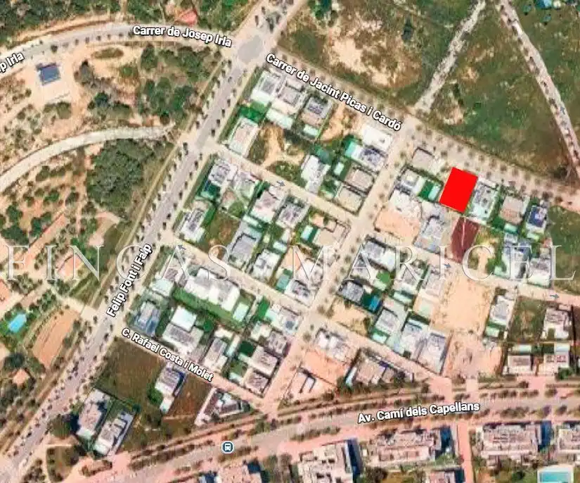 Lands and plots for sale in La Plana