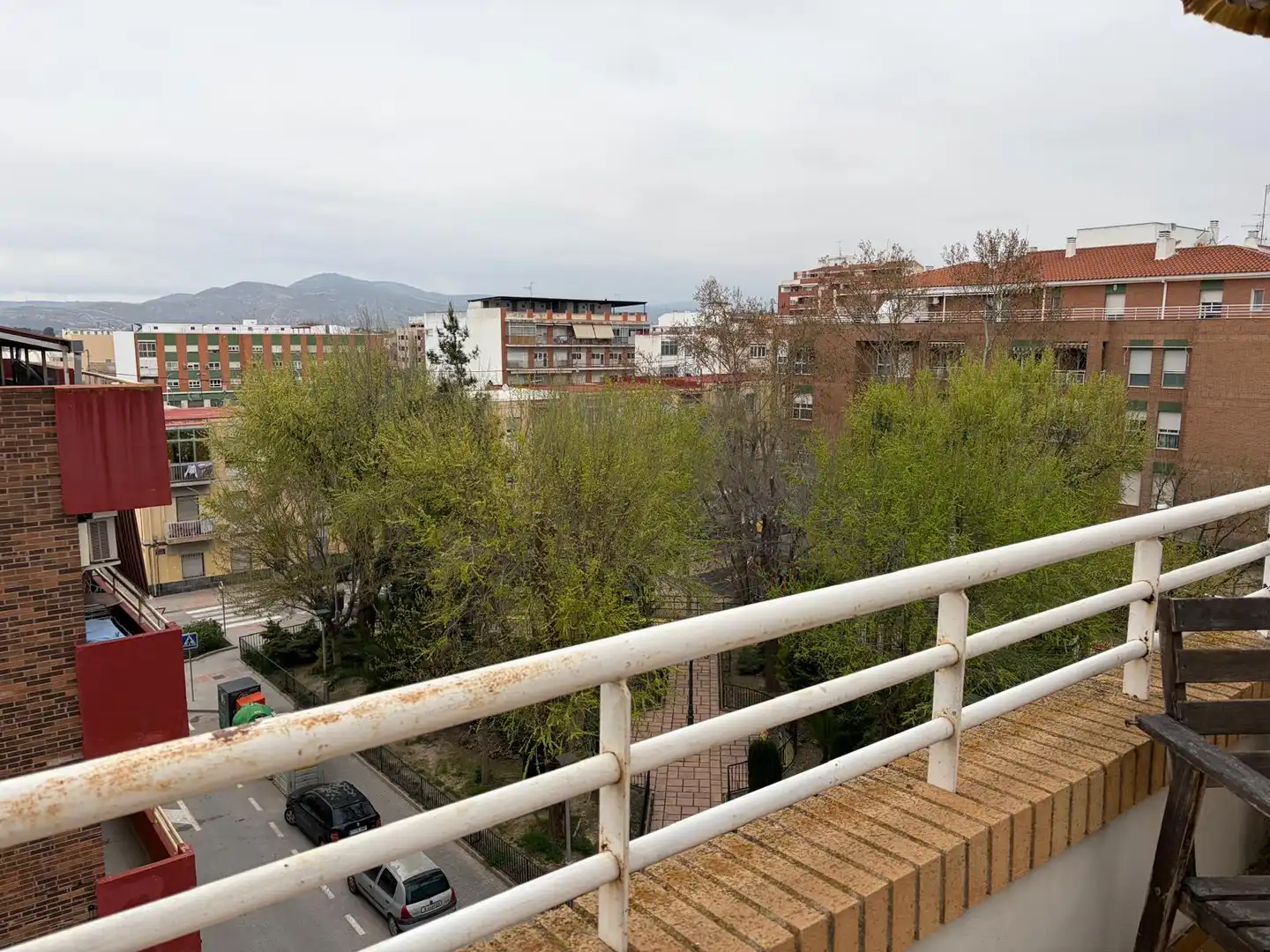 Vista exterior de Àtic en venda en Villena amb Aire condicionat, Calefacció i Parquet