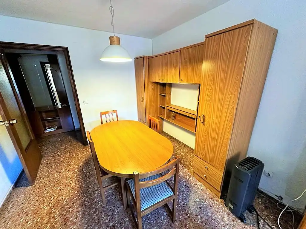 Comedor de Piso de alquiler en Valencia con Terraza, Amueblado y Balcón