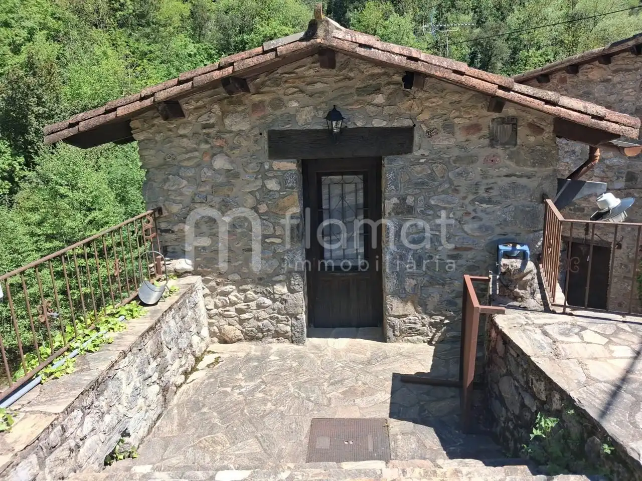 Vista exterior de Piso en venta en Camprodon con Terraza