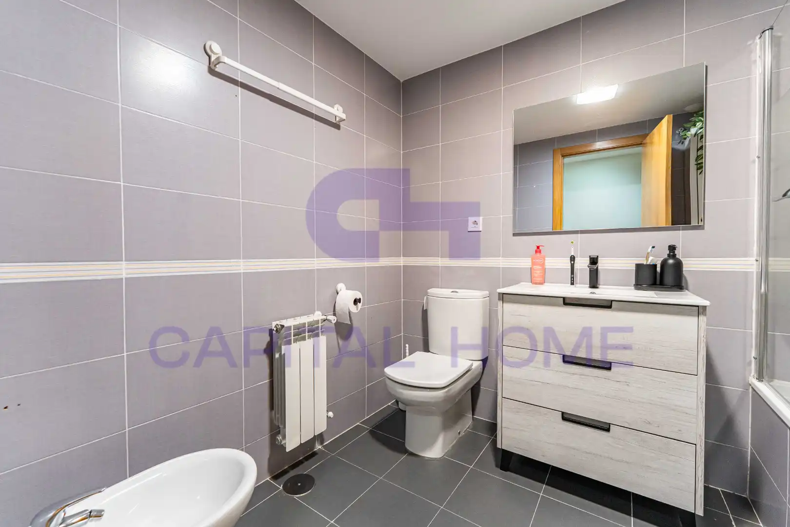 Baño de Piso en venta en Móstoles con Aire acondicionado, Calefacción y Trastero