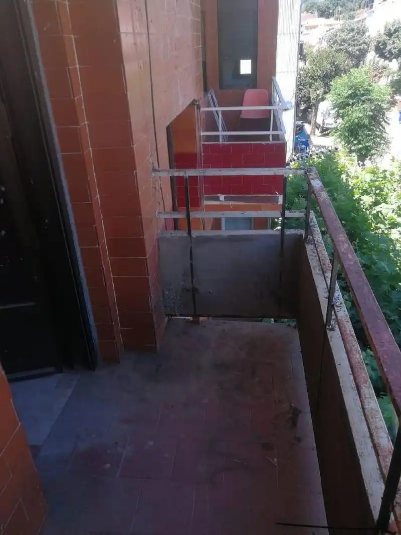 Terrasse von Wohnung zum Verkauf in Cañamero mit Privatgarten