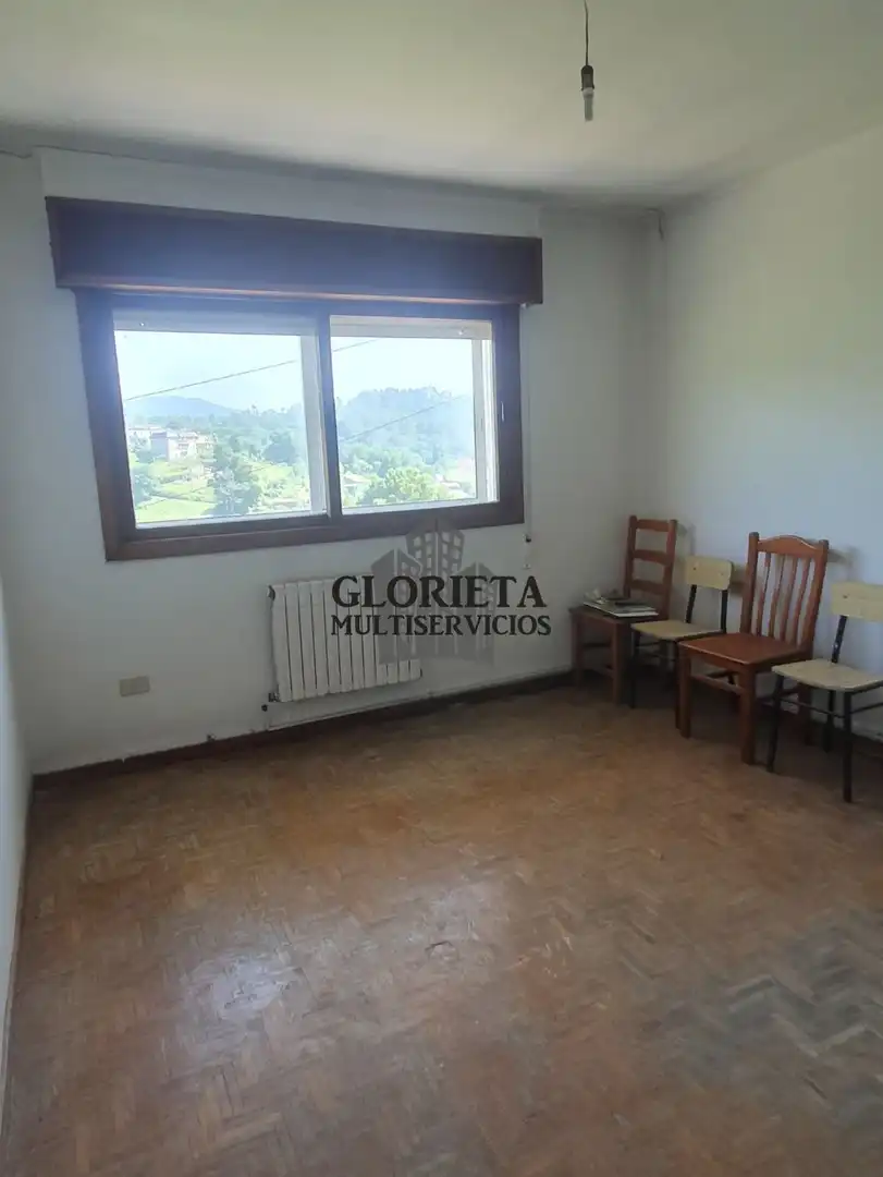 Wohnung zum Verkauf in Gondomar mit Heizung, Terrasse und Abstellraum