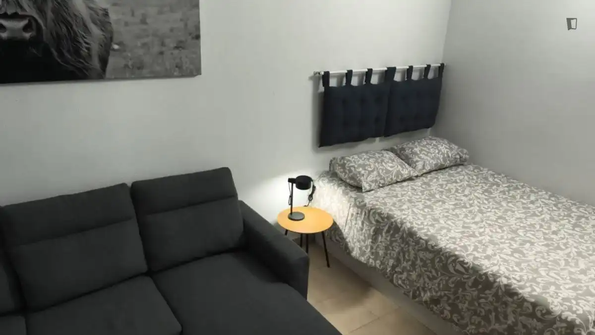Bedroom of Study for rent in Sevilla  with Air Conditioner, Heating and Furnished