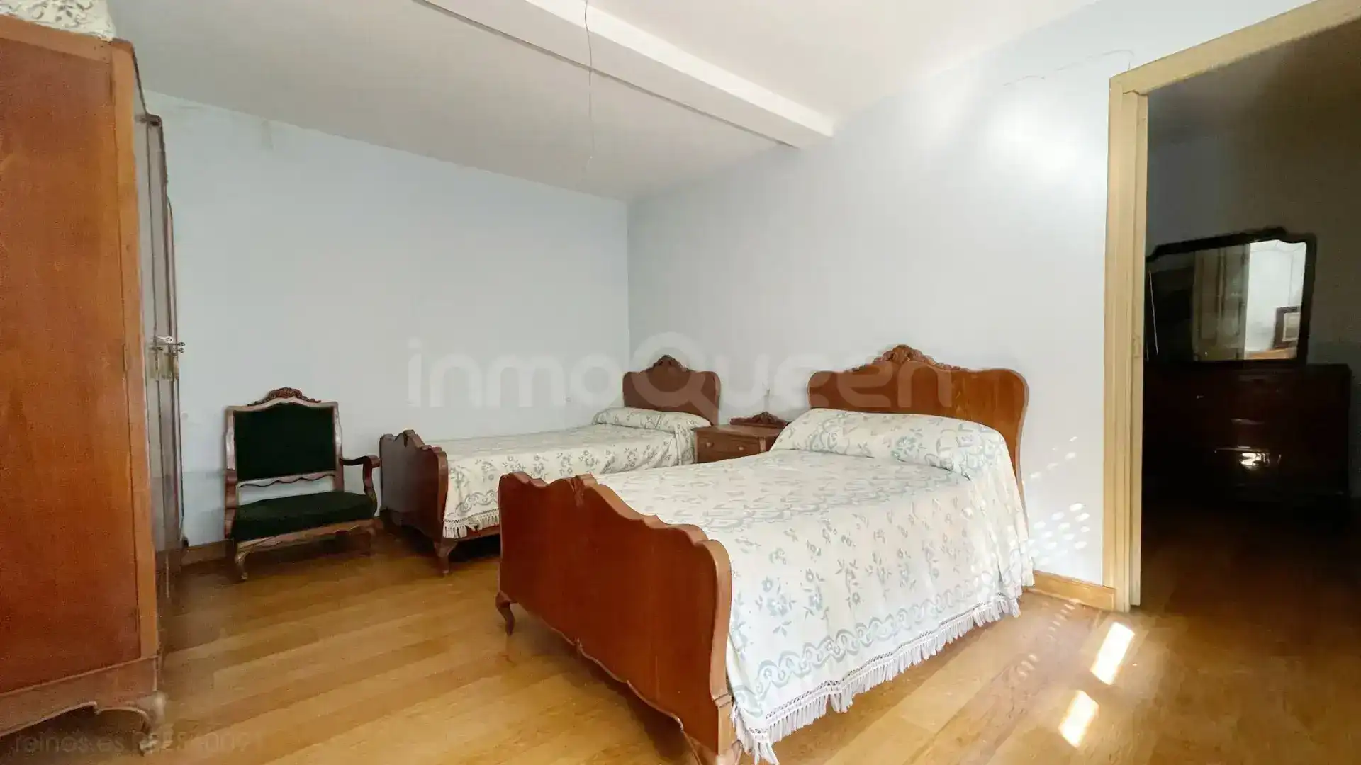 Bedroom of Houses for sale in Nava  with Terrace