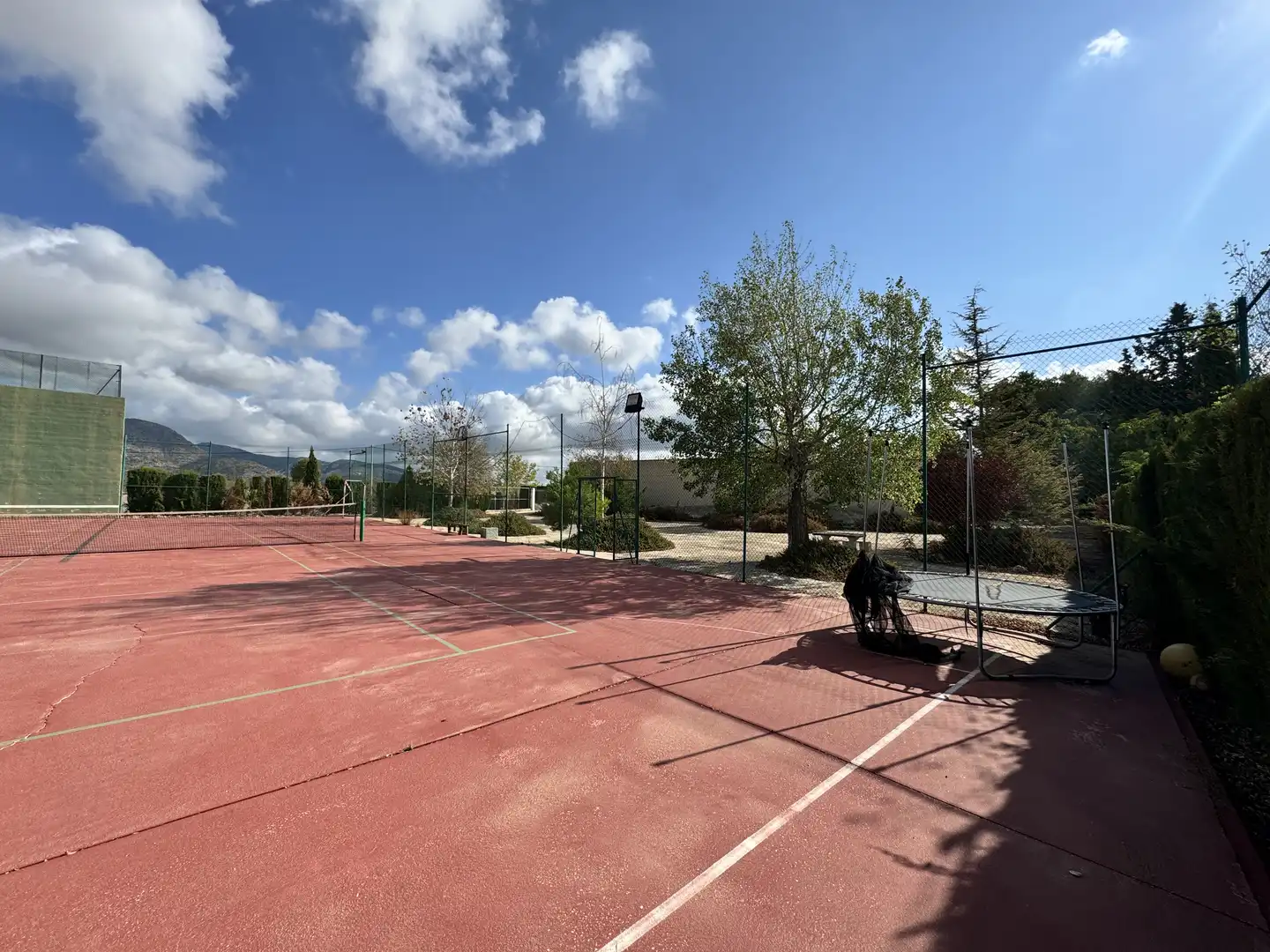 Vista exterior de Casa o xalet en venda en Caravaca de la Cruz amb Aire condicionat, Jardí privat i Traster