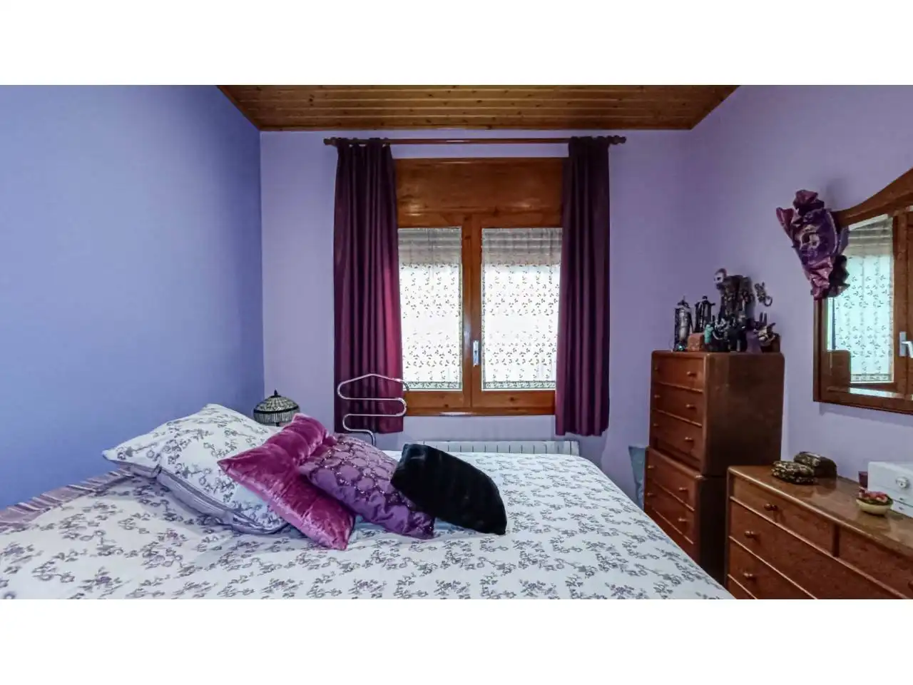 Dormitori de Casa o xalet en venda en Llinars del Vallès amb Aire condicionat, Calefacció i Jardí privat