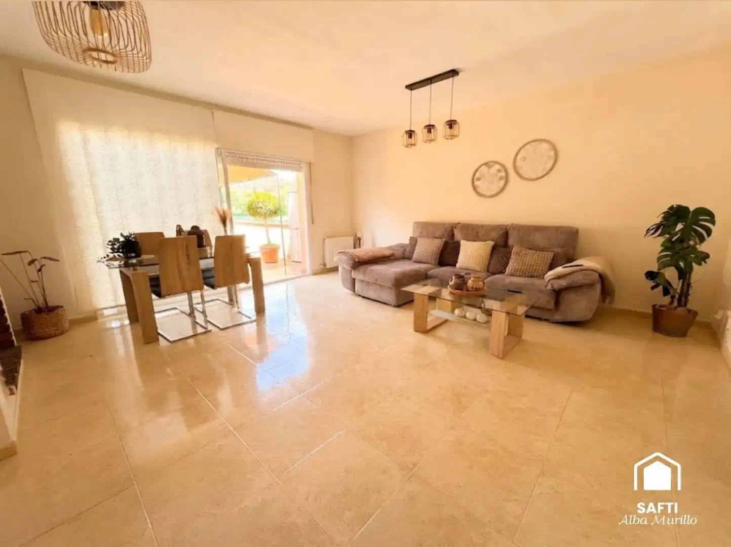 Sala de estar de Casa adosada en venta en Olivella con Aire acondicionado, Calefacción y Terraza