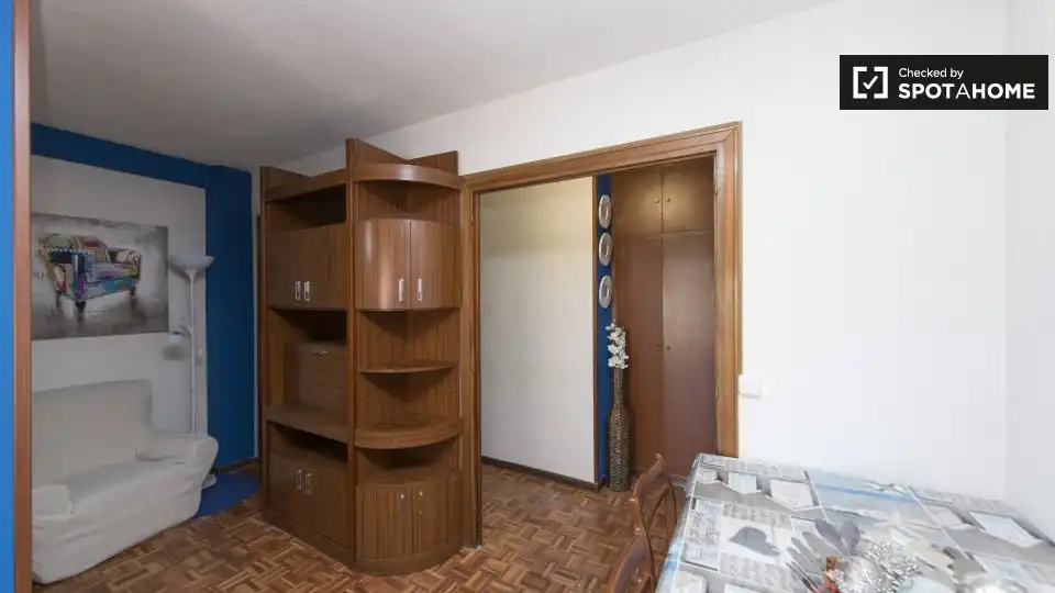 Habitació a Venecia - Nueva Alcalá