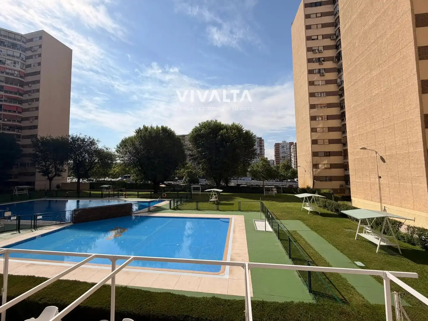 Piscina de Pis en venda en Madrid amb Aire condicionat, Calefacció i Piscina