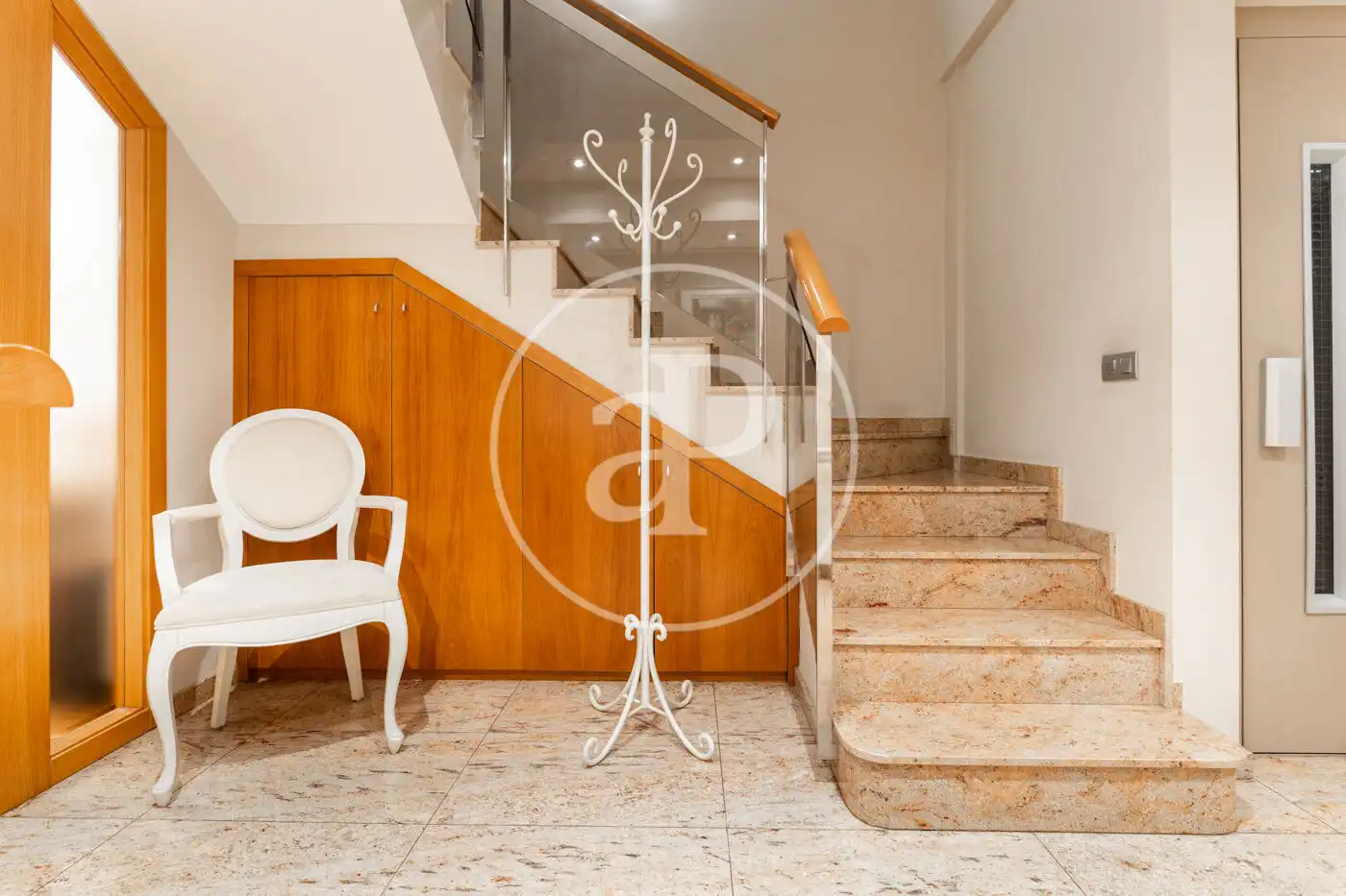 Einfamilien-Reihenhaus zum Verkauf in Sabadell mit Klimaanlage, Heizung und Terrasse