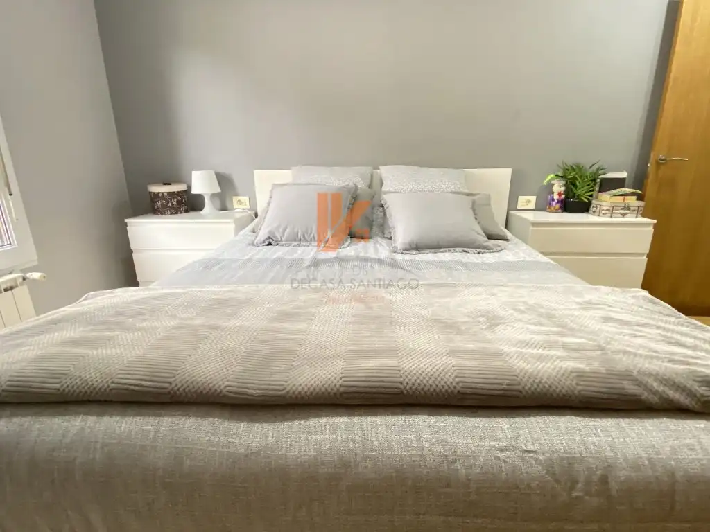 Bedroom of Flat for sale in O Milladoiro