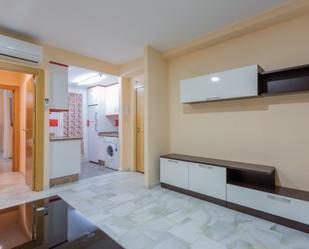 Flat to rent in  Granada Capital  with Air Conditioner, Heating and Balcony