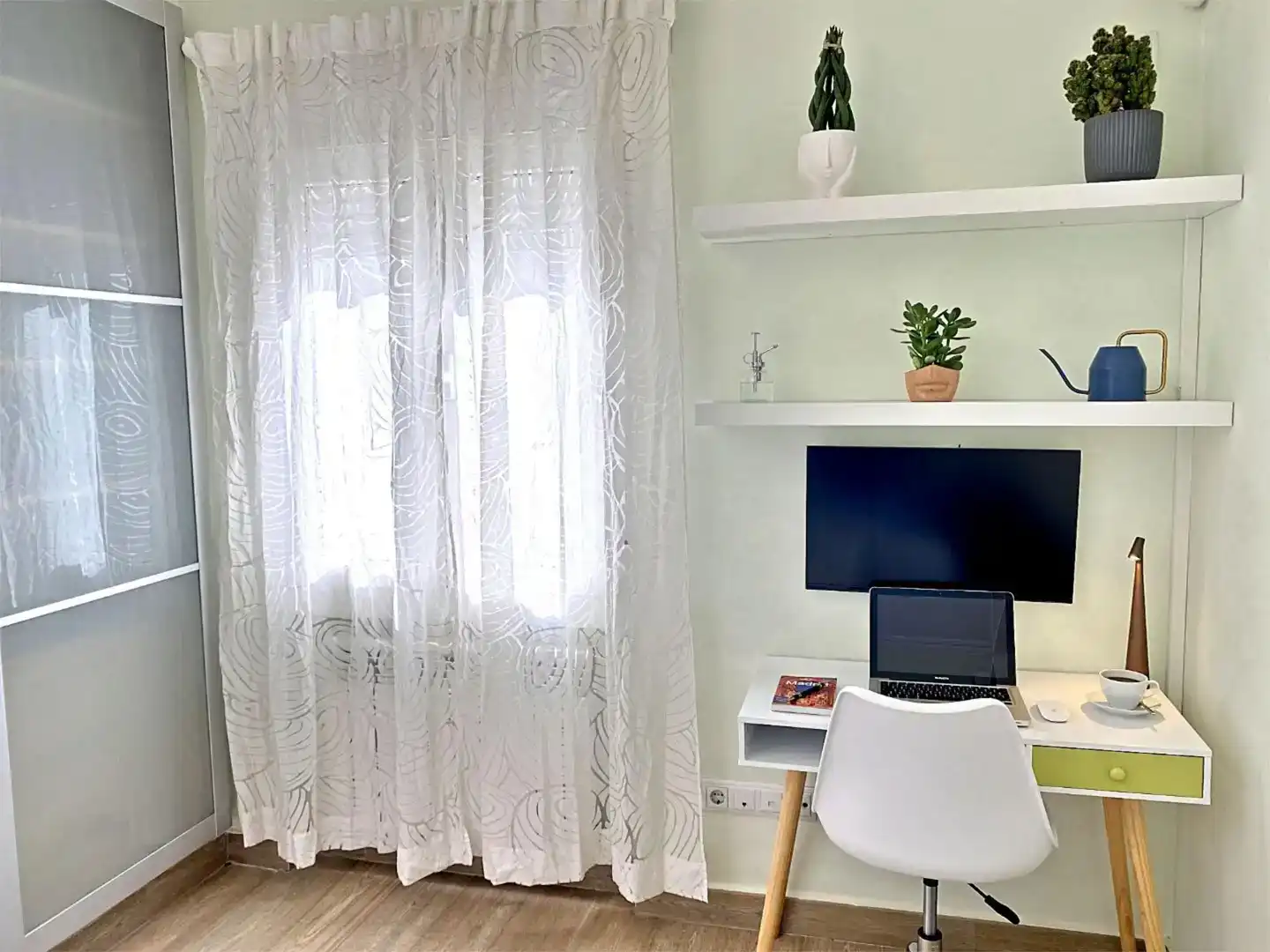 Sala d'estar de Àtic de lloguer en  Madrid Capital