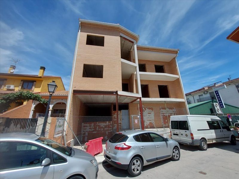 House or chalet for sale in LA PERALERA, El Tiemblo
