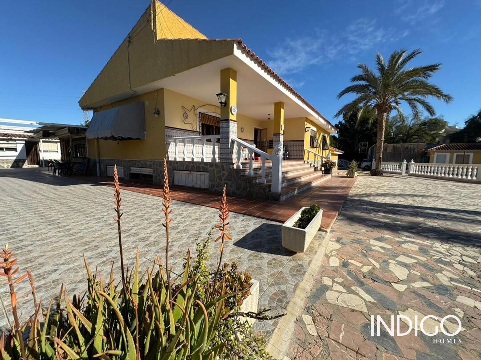 Casa o chalet en venta en Raspeig  Polig I, 13, Los Girasoles