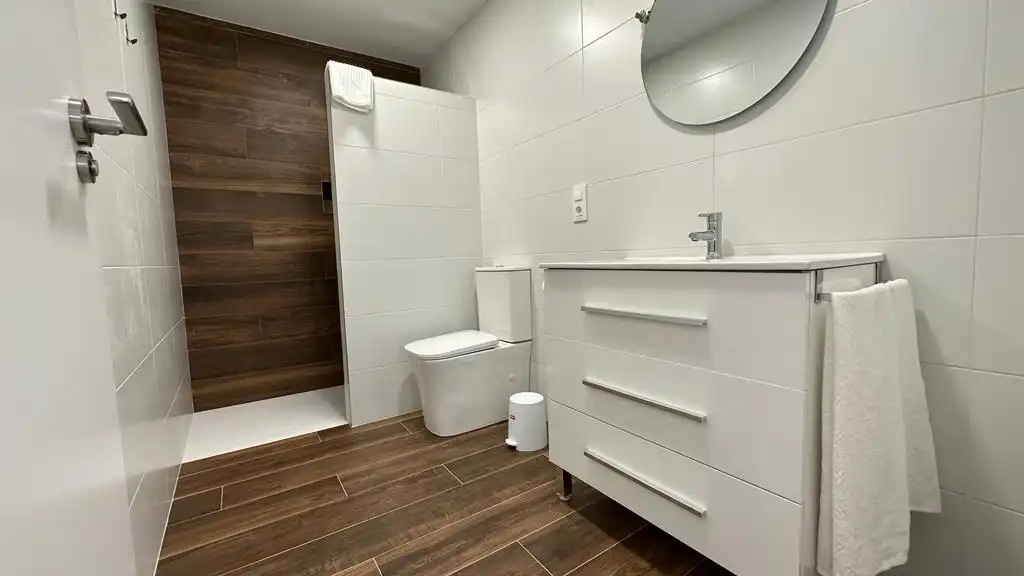 Bathroom of Country homes for rent in Cartagena  with Air Conditioner, Heating and Private garden