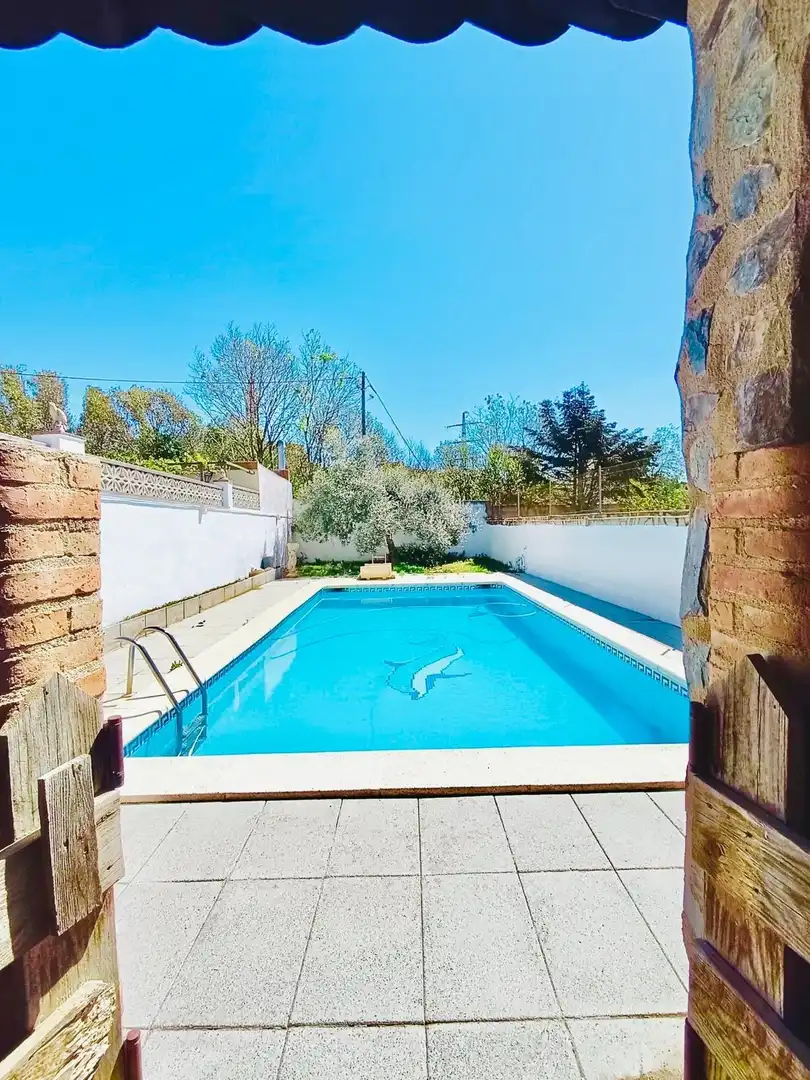 Piscina de Casa adosada en venta en Valls con Aire acondicionado, Calefacción y Jardín privado
