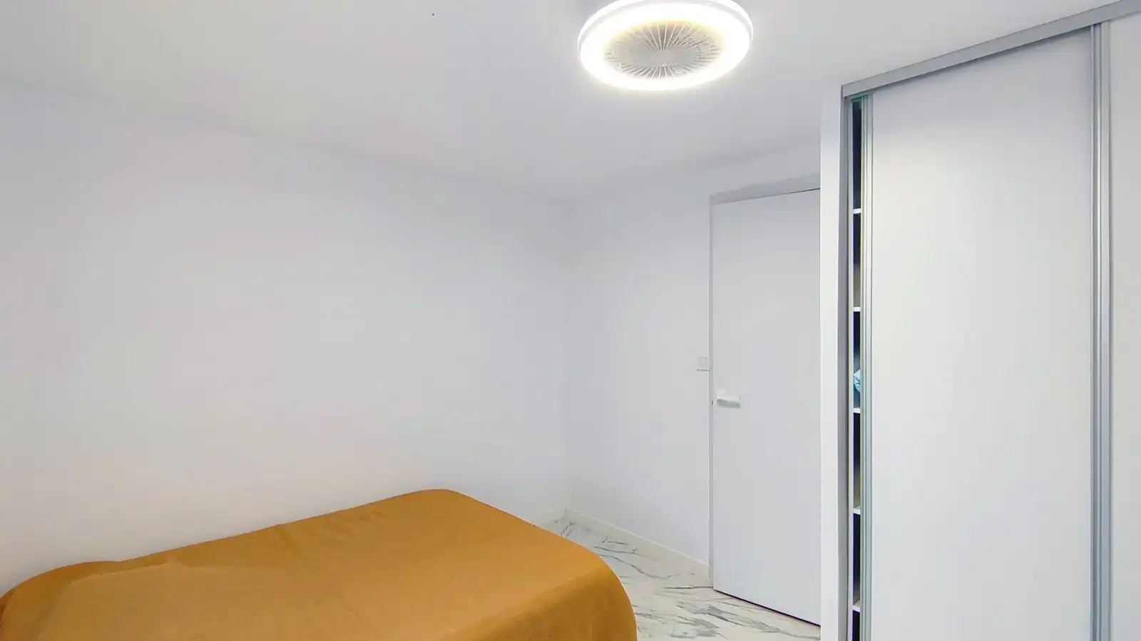 Villa con terrazza in vendita a Marisol Park - Ortembach - Los Almendros, imagen 35