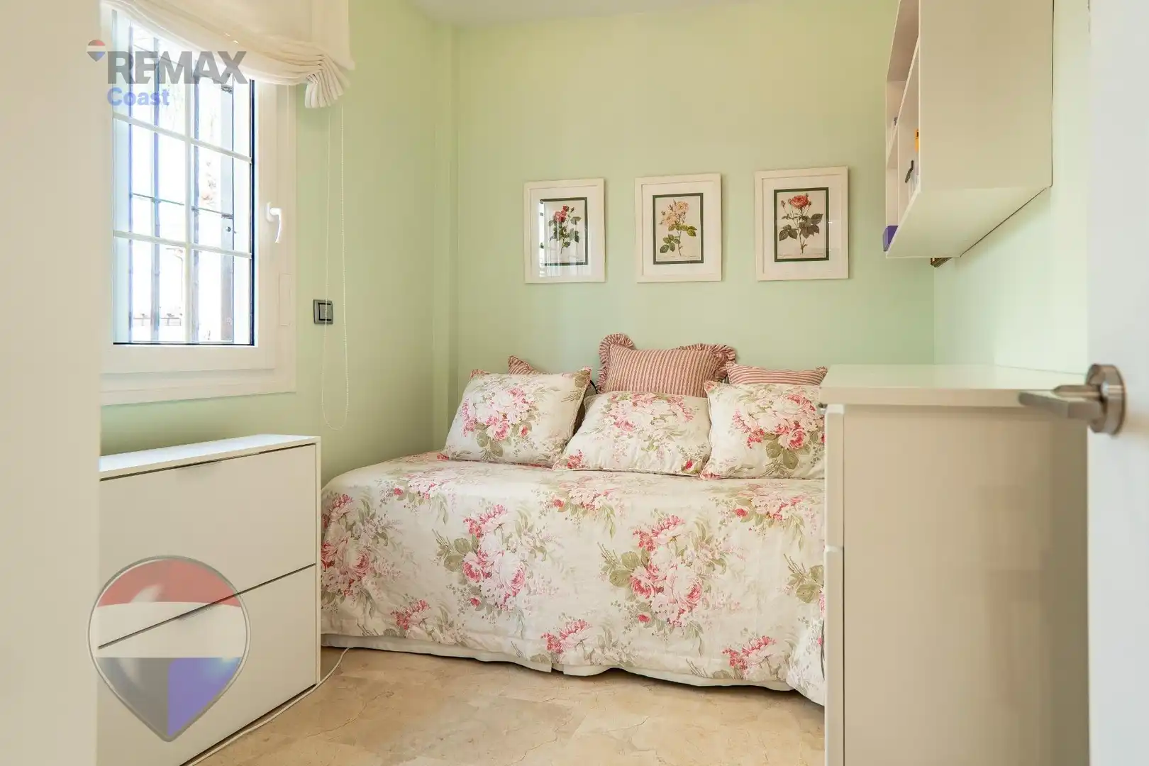 Schlafzimmer von Einfamilien-Reihenhaus zum Verkauf in Torremolinos mit Klimaanlage, Heizung und Terrasse