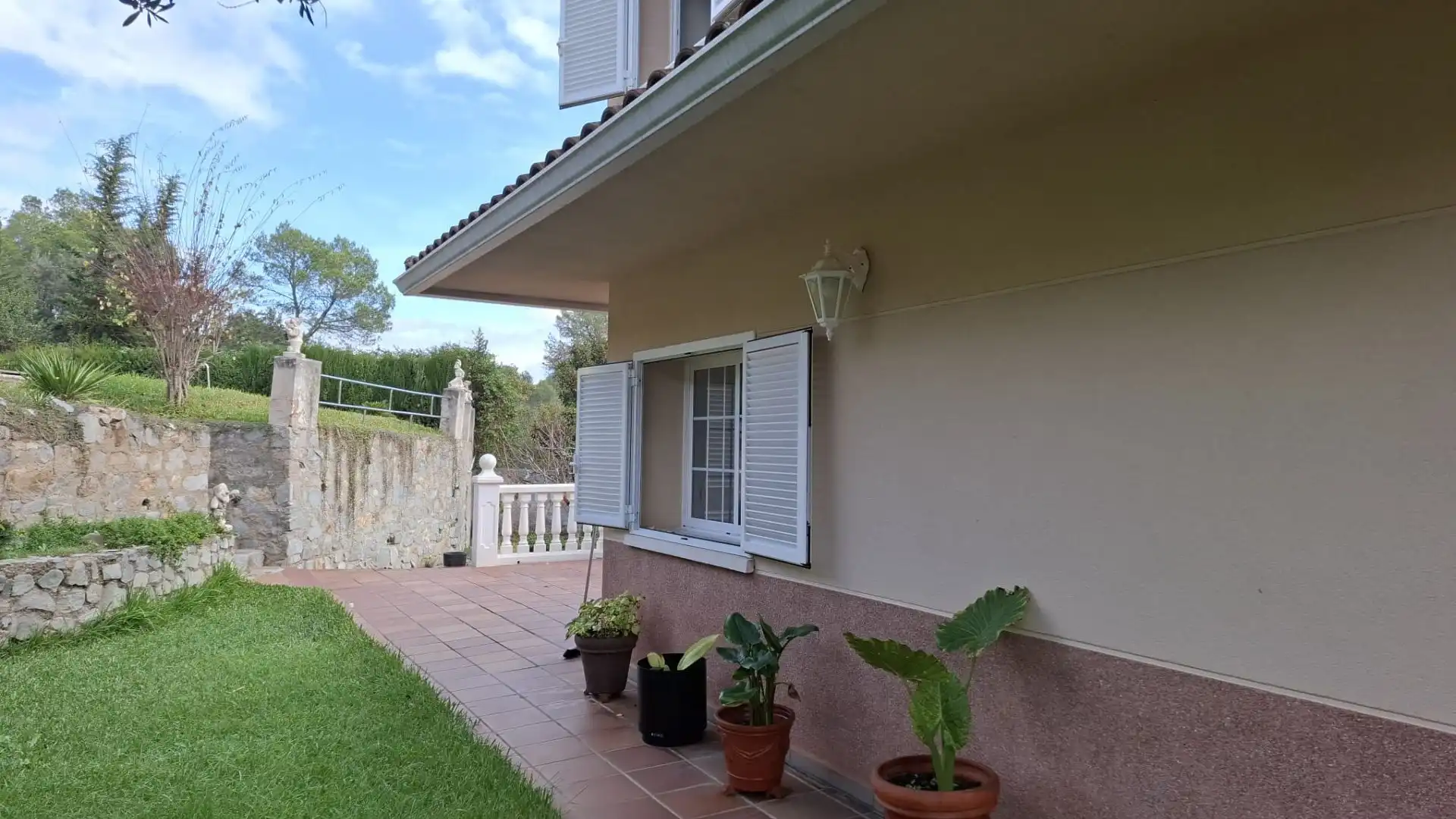 Jardí de Casa o xalet en venda en Cervelló amb Calefacció, Terrassa i Piscina