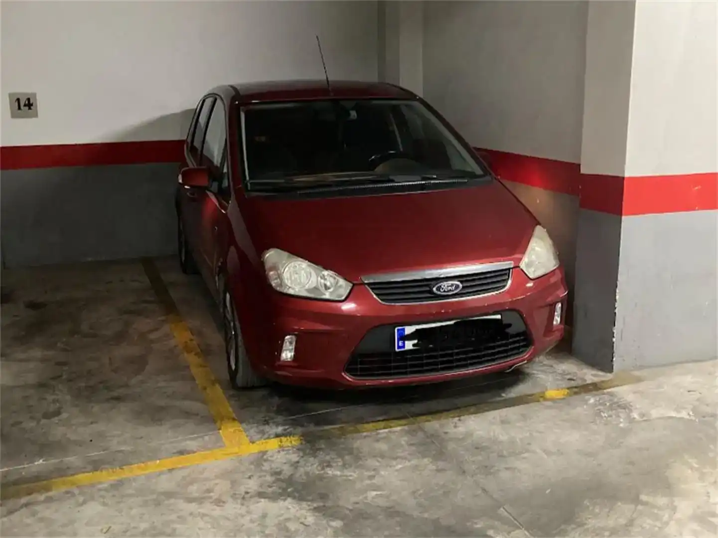 Aparcament de Garatge en venda en Llevant