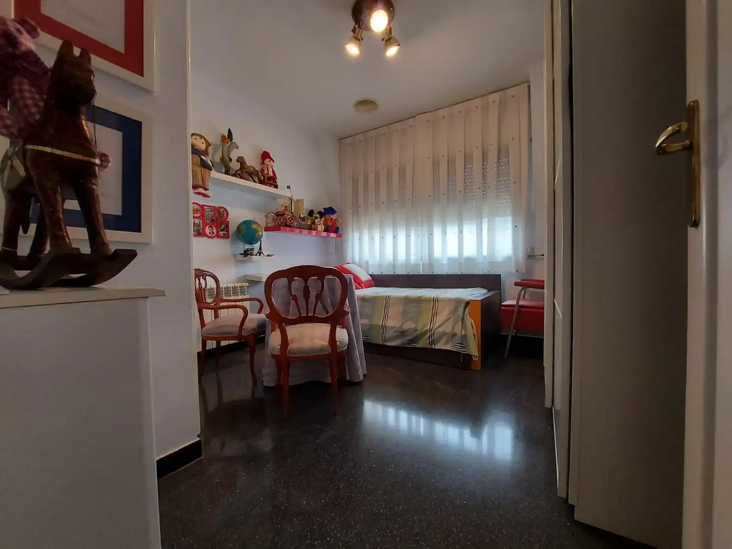 Habitación de Casa o chalet en venta en Murcia con Calefacción, Jardín privado y Terraza