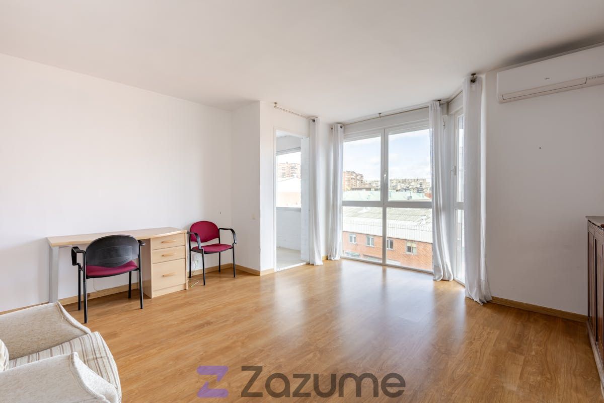 Dormitori de Pis de lloguer en  Madrid Capital amb Aire condicionat, Calefacció i Parquet