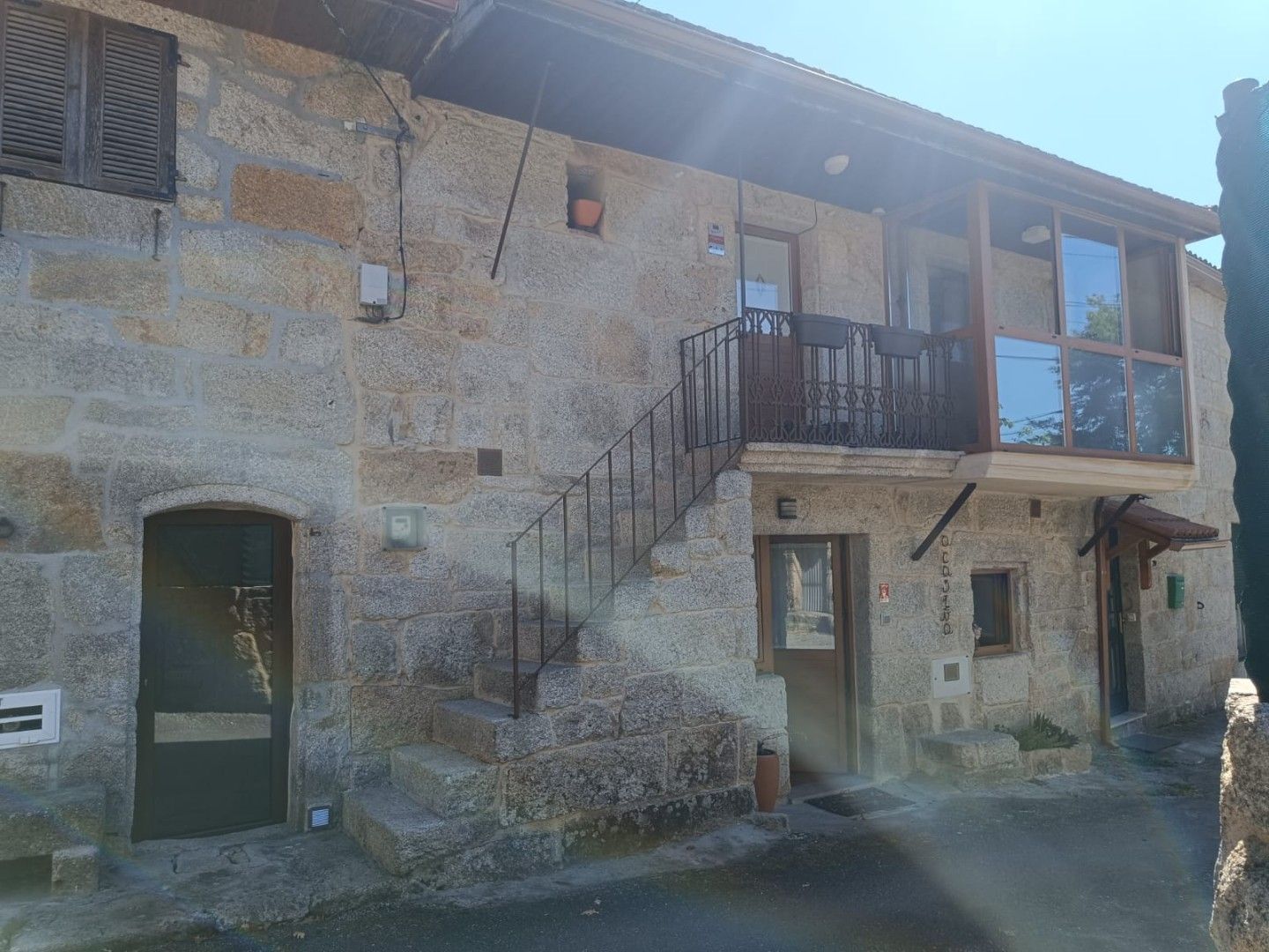 Exterior view of Single-family semi-detached for sale in O Pereiro de Aguiar   with Private garden