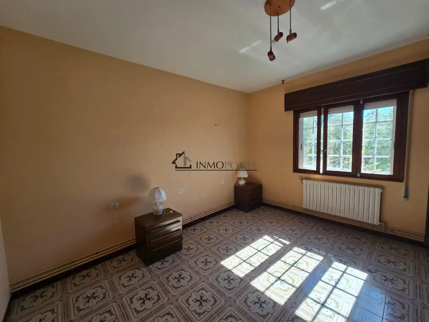Dormitori de Casa o xalet en venda en Moraña amb Jardí privat