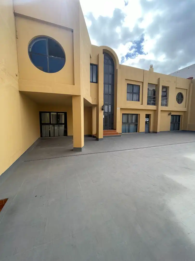 Vista exterior de Local en venta en Puerto del Rosario