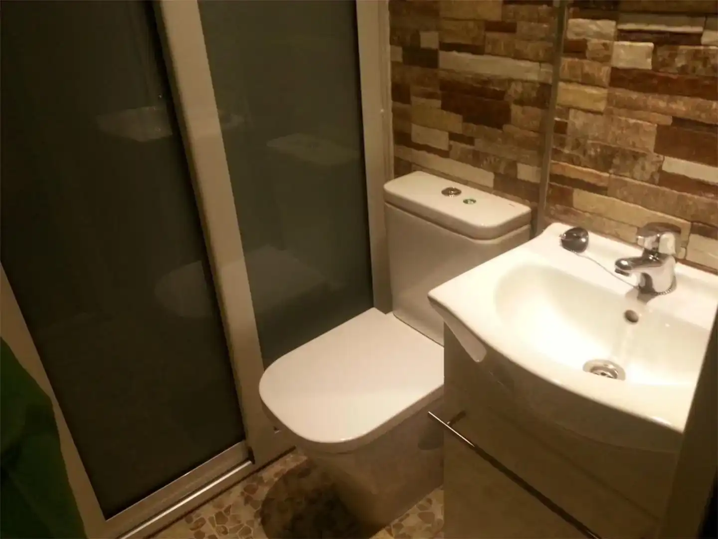 Baño de Dúplex para compartir en Valladolid con Aire acondicionado, Jardín privado y Parquet